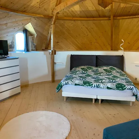 Gite Manulau Turqueville